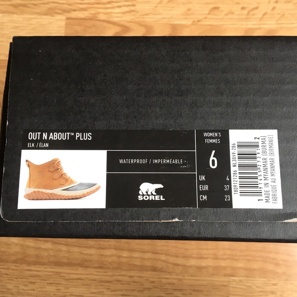 NEW Sorel Out N’ About Plus Boot - Women’s size 6 - Picture 2 of 3